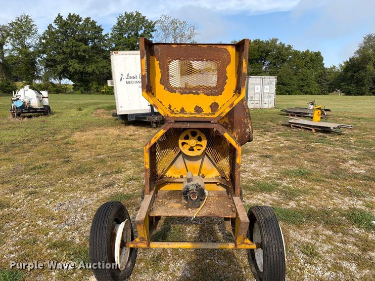 image for item DZ4789 Stow CM6 concrete mixer