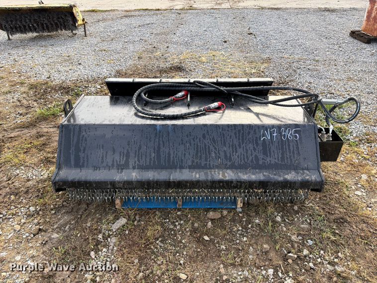 image for item DZ4793 2025 GIYI GY-FM57 skid steer flail mower