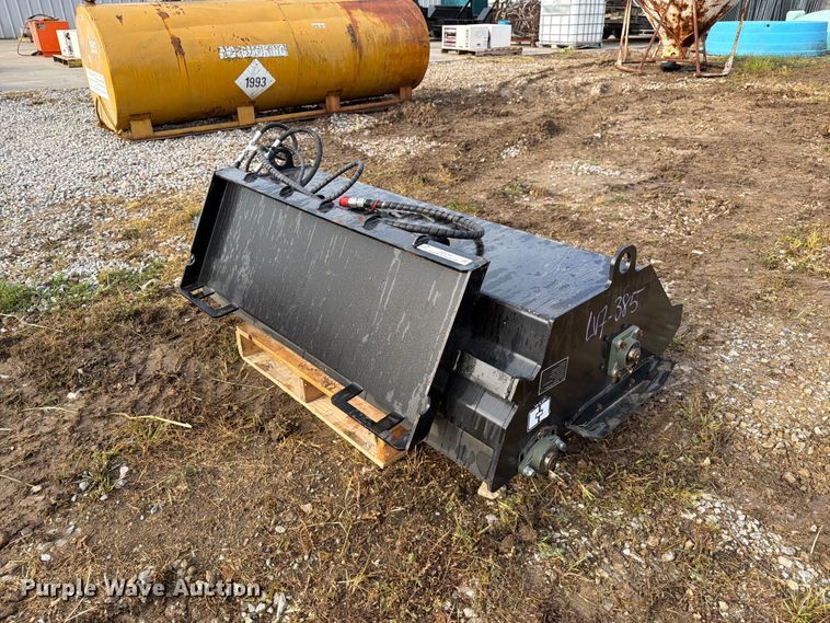 image for item DZ4793 2025 GIYI GY-FM57 skid steer flail mower