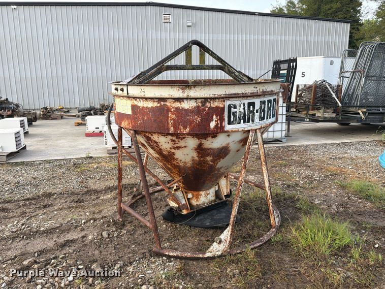 image for item DZ4798 Gar-Bro 454-R concrete bucket