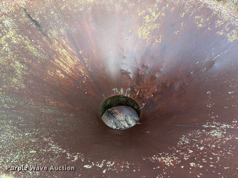 image for item DZ4798 Gar-Bro 454-R concrete bucket