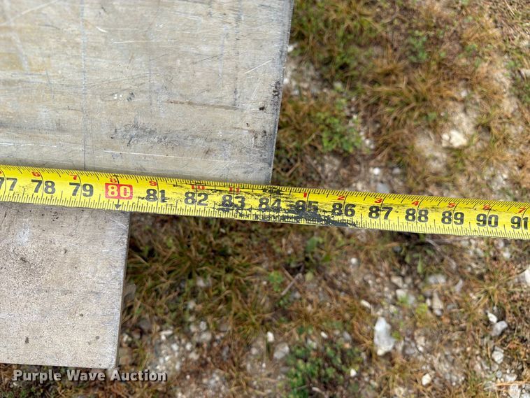 image for item DZ4808 Tren-Shore 2236 hydraulic shoring braces