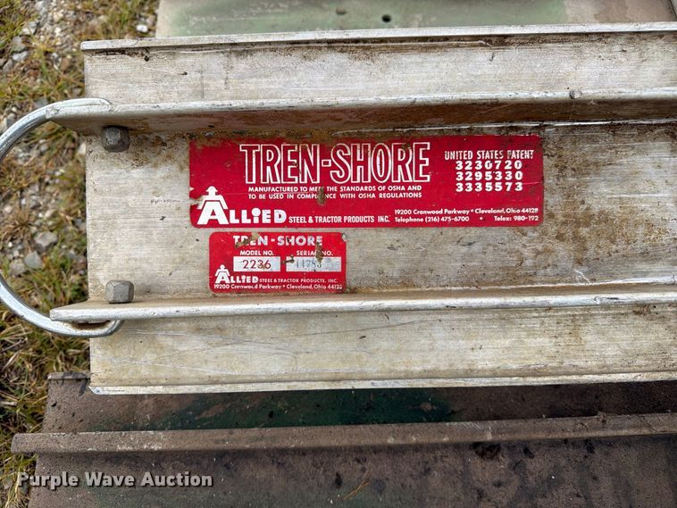 image for item DZ4808 Tren-Shore 2236 hydraulic shoring braces