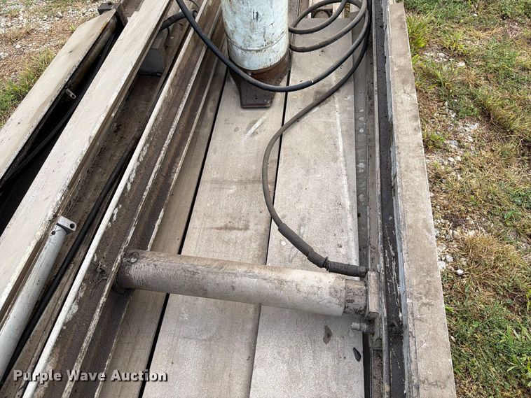 image for item DZ4810 Speed Shore hydraulic shoring braces