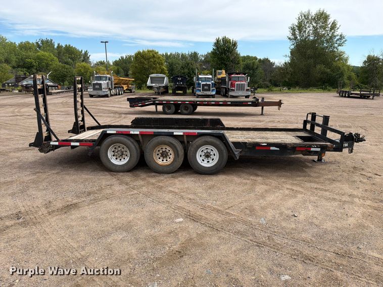 image for item EA0452 1996 Starlite utility trailer