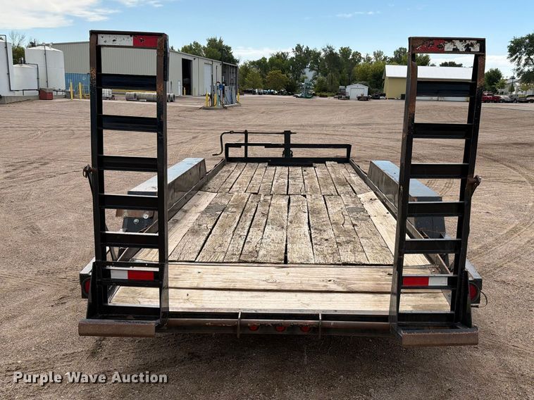 image for item EA0452 1996 Starlite utility trailer