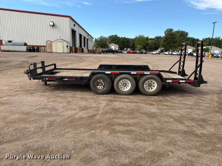 image for item EA0452 1996 Starlite utility trailer