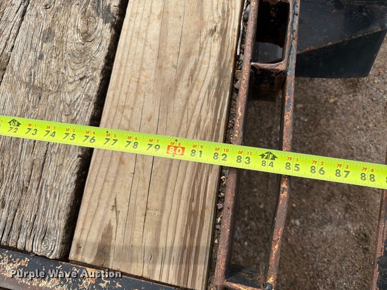 image for item EA0452 1996 Starlite utility trailer