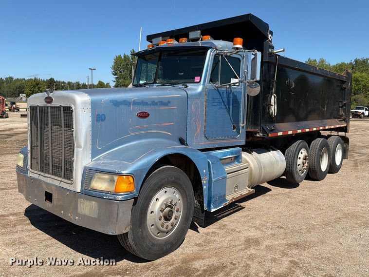image for item EA0454 1991 Peterbilt 377 dump truck