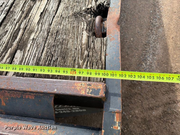 image for item EA0455 2001 Felling equipment trailer
