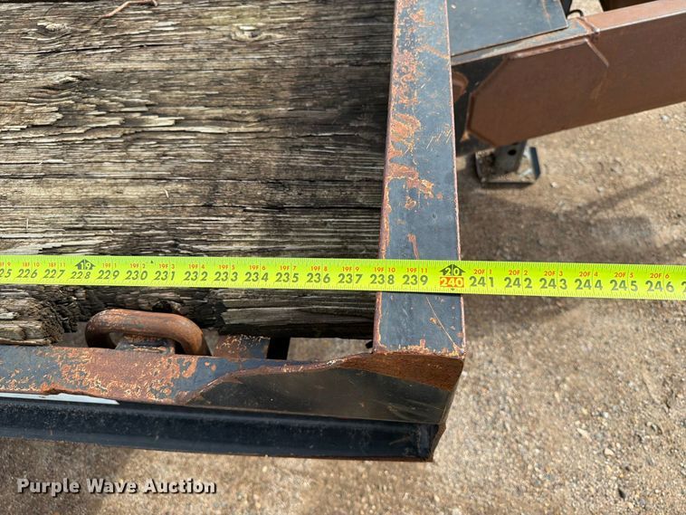 image for item EA0455 2001 Felling equipment trailer