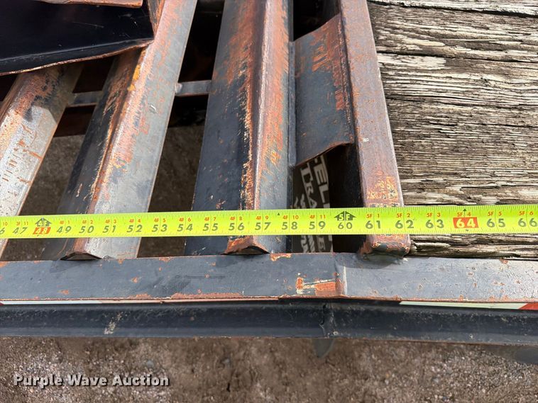 image for item EA0455 2001 Felling equipment trailer