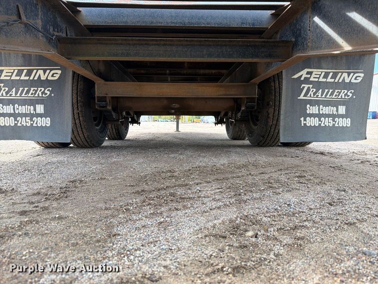 image for item EA0455 2001 Felling equipment trailer
