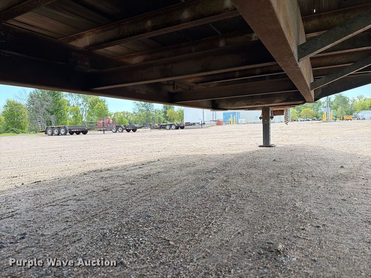 image for item EA0455 2001 Felling equipment trailer