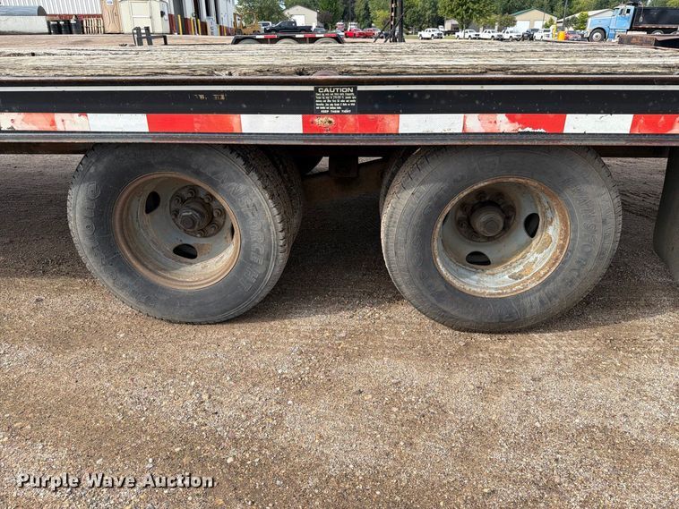 image for item EA0455 2001 Felling equipment trailer