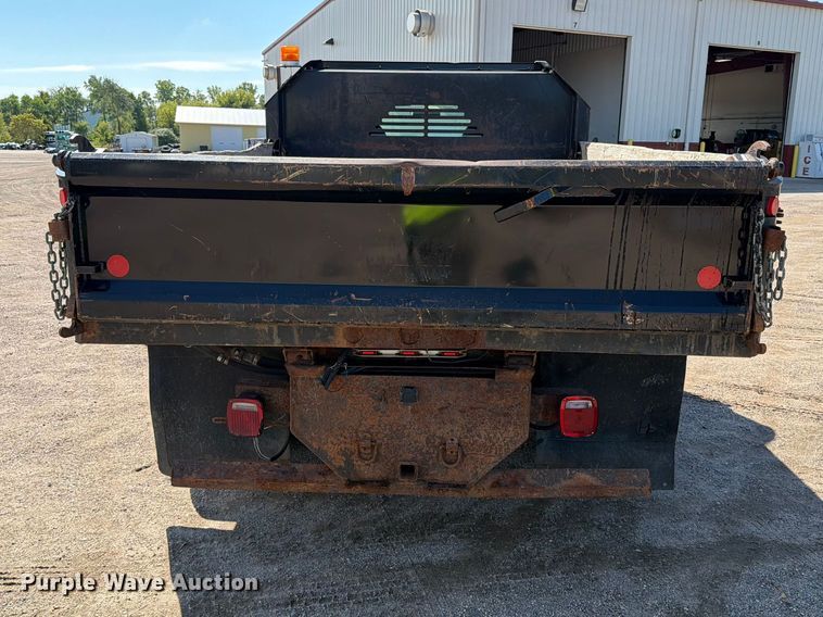 image for item EA0456 2000 Ford F450 Super Duty dump truck