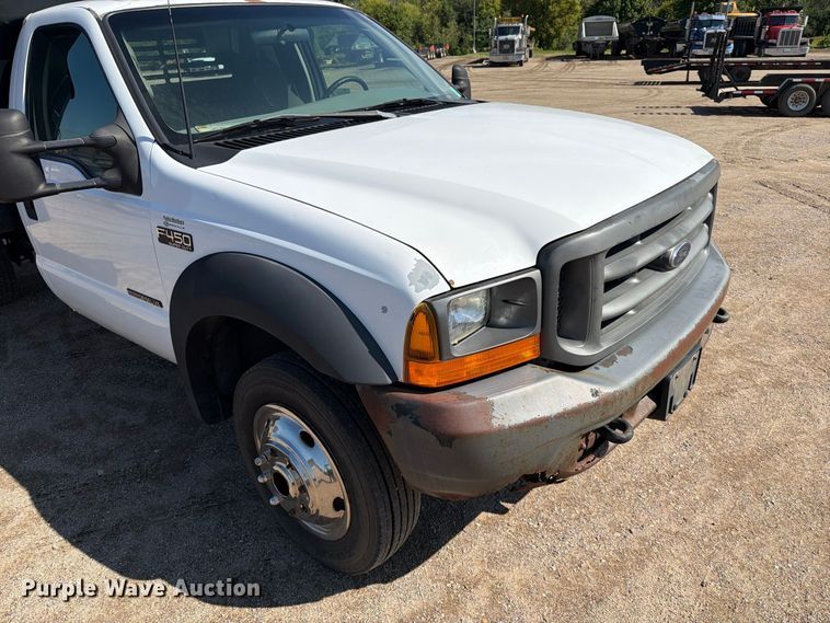 image for item EA0456 2000 Ford F450 Super Duty dump truck