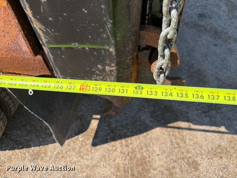 image for item EA0456 2000 Ford F450 Super Duty dump truck
