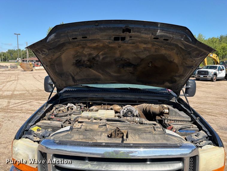 image for item EA0457 2000 Ford F550 Super Duty flatbed truck