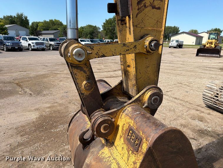 image for item EA0458 1995 Caterpillar 320L excavator