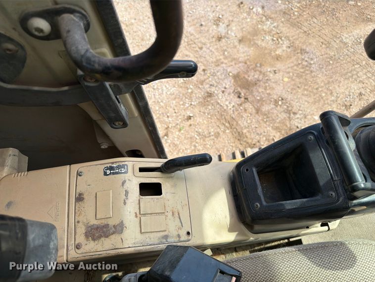 image for item EA0458 1995 Caterpillar 320L excavator