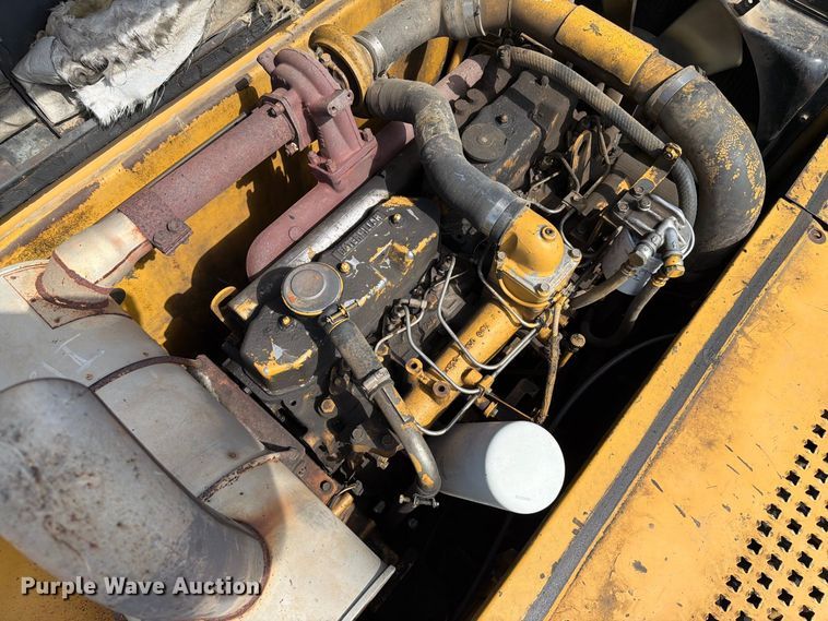 image for item EA0458 1995 Caterpillar 320L excavator