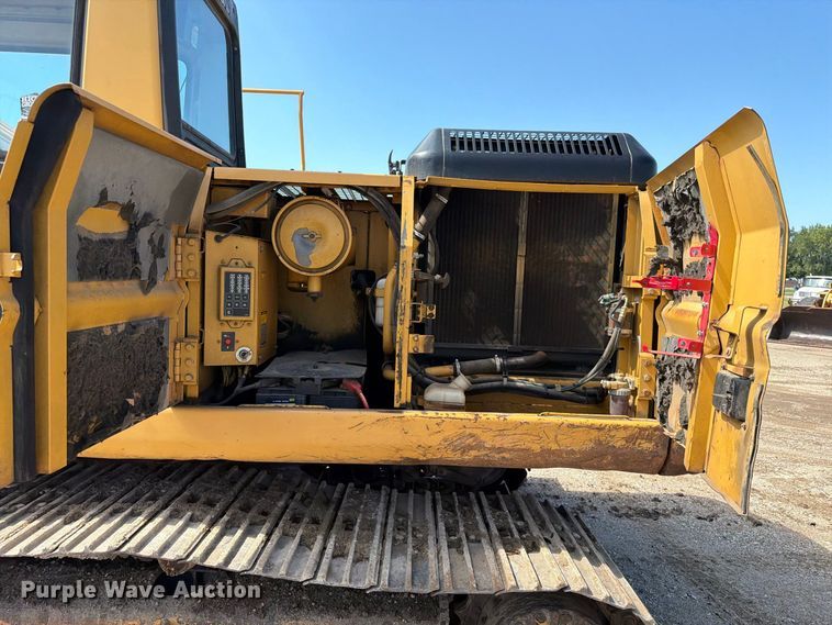 image for item EA0458 1995 Caterpillar 320L excavator