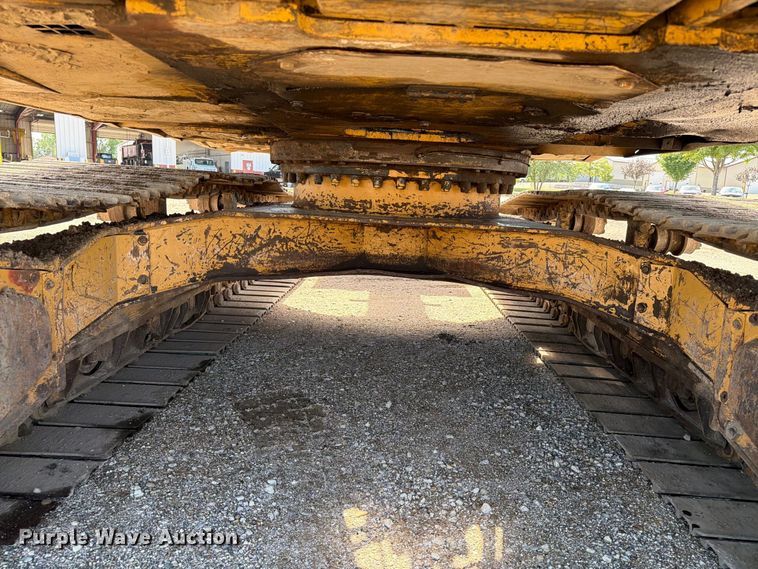 image for item EA0458 1995 Caterpillar 320L excavator
