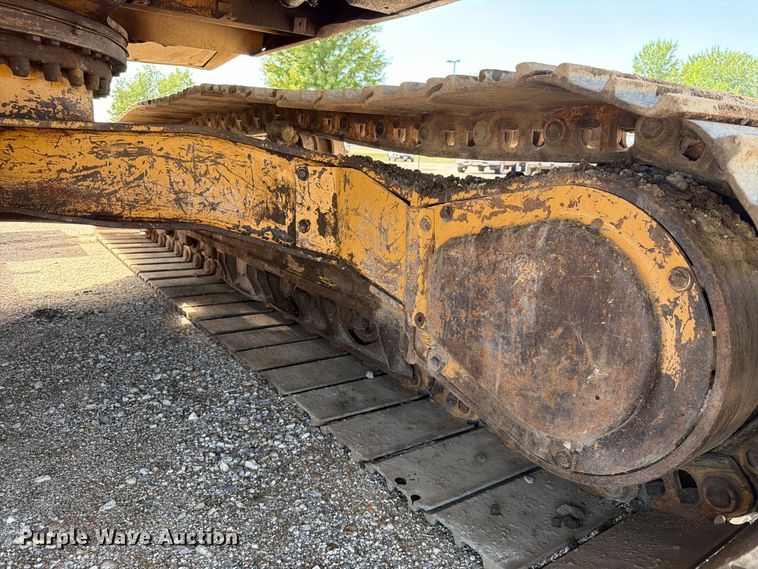 image for item EA0458 1995 Caterpillar 320L excavator