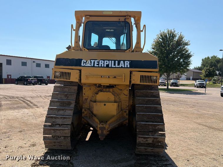 image for item EA0459 1992 Caterpillar D8N dozer