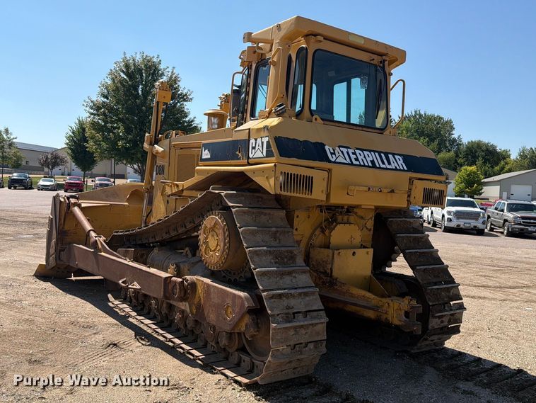 image for item EA0459 1992 Caterpillar D8N dozer