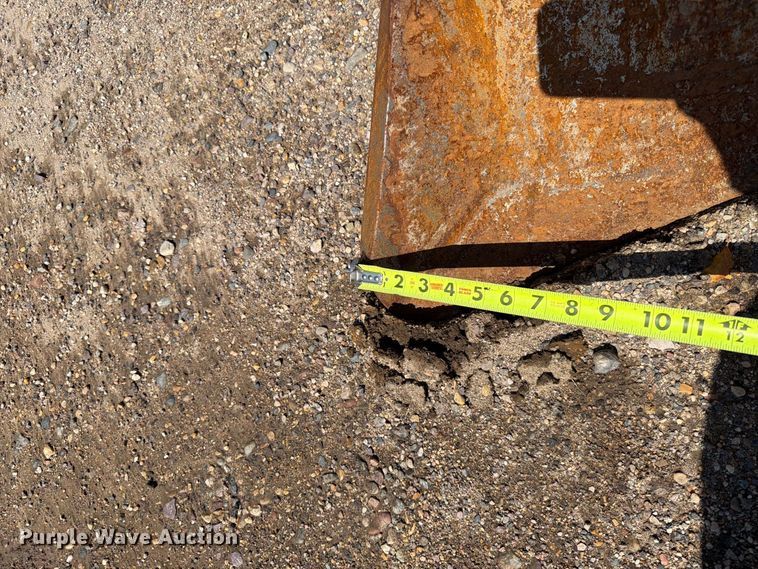 image for item EA0459 1992 Caterpillar D8N dozer