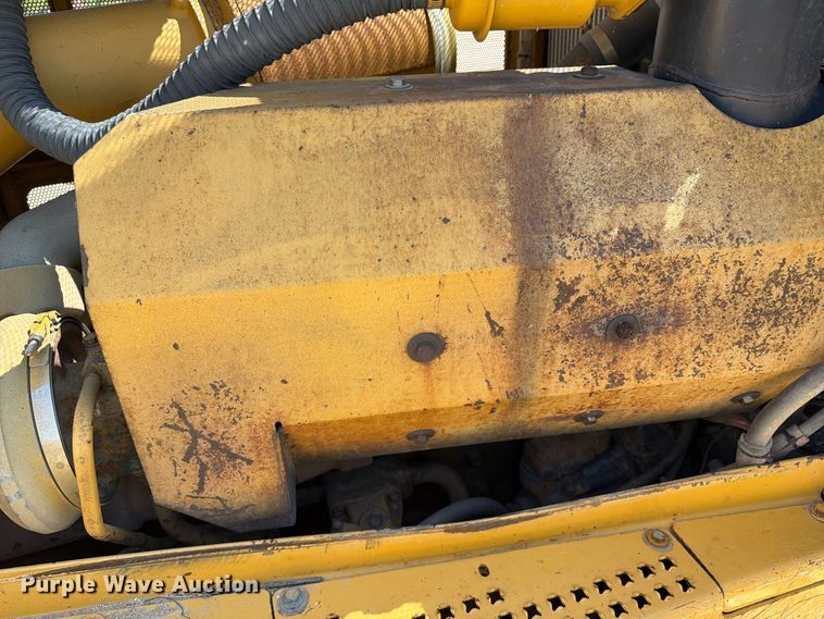 image for item EA0459 1992 Caterpillar D8N dozer