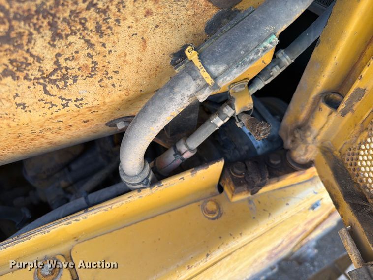 image for item EA0459 1992 Caterpillar D8N dozer