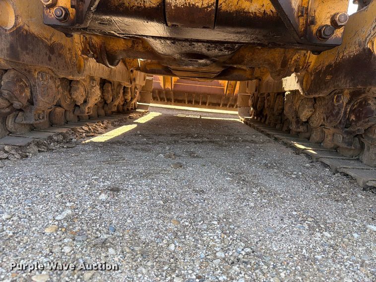 image for item EA0459 1992 Caterpillar D8N dozer