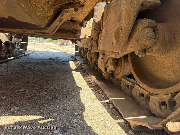 image for item EA0459 1992 Caterpillar D8N dozer