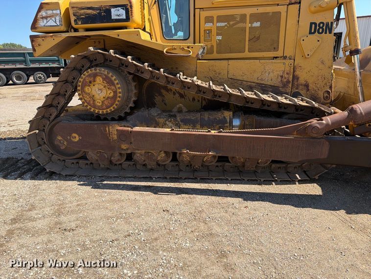 image for item EA0459 1992 Caterpillar D8N dozer