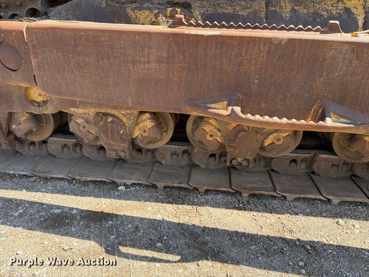 image for item EA0459 1992 Caterpillar D8N dozer