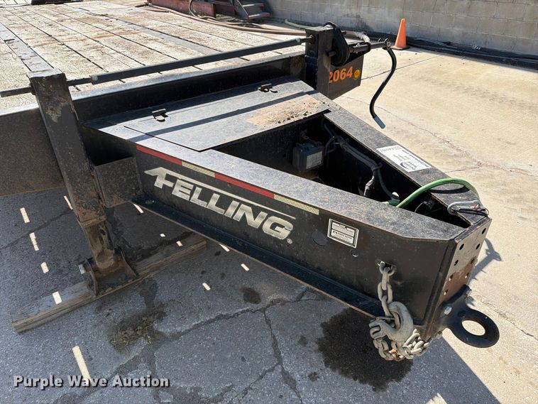 image for item EA0461 2014 Felling FT-24-2 LP equipment trailer