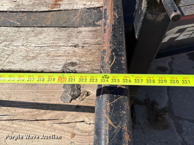 image for item EA0461 2014 Felling FT-24-2 LP equipment trailer