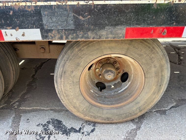 image for item EA0461 2014 Felling FT-24-2 LP equipment trailer