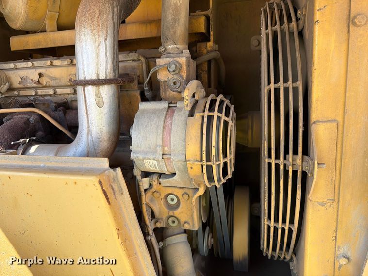 image for item EA0463 1992 Caterpillar CP563 single drum vibratory roller