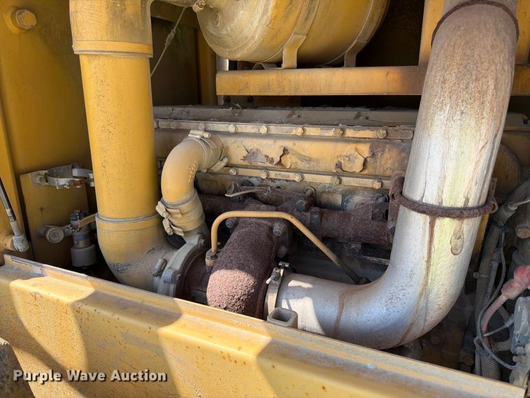 image for item EA0463 1992 Caterpillar CP563 single drum vibratory roller