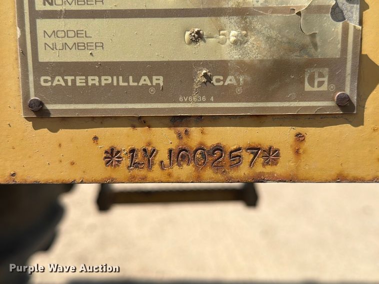 image for item EA0463 1992 Caterpillar CP563 single drum vibratory roller