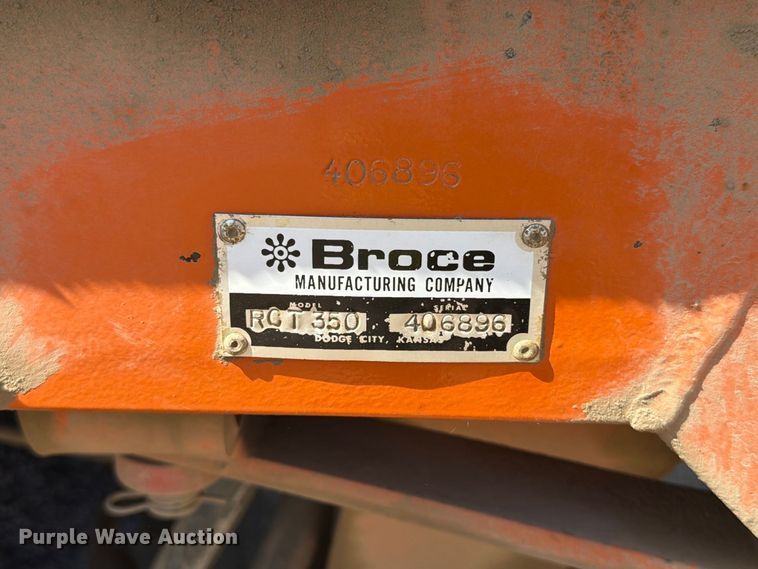 image for item EA0464 2010 Broce RCT350 broom