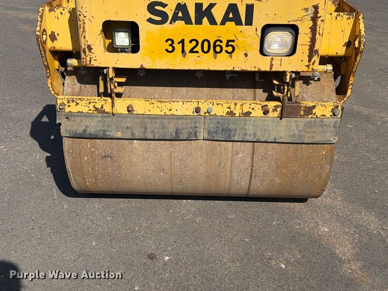 image for item EA0466 2002 Sakai SW320 double drum vibratory roller