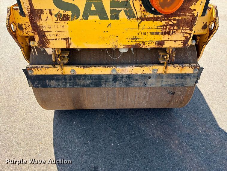 image for item EA0466 2002 Sakai SW320 double drum vibratory roller