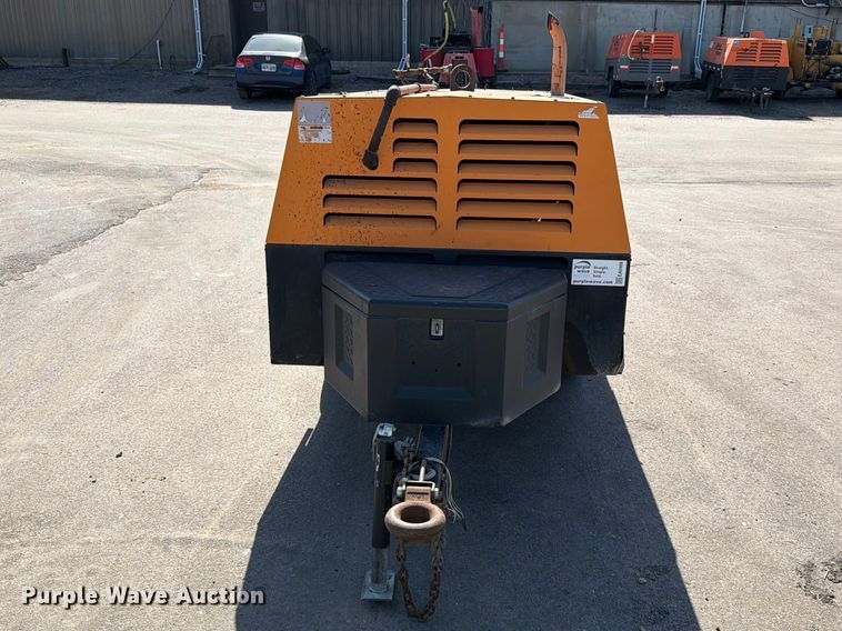 image for item EA0468 2013 Sullivan Palatek D250PJD air compressor