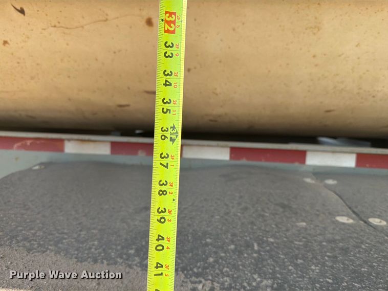 image for item EA0473 2008 SmithCo side dump trailer