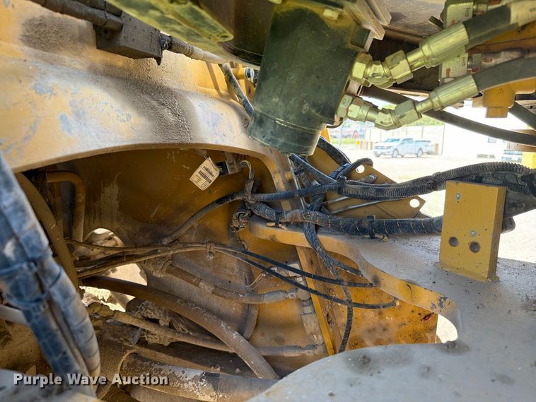 image for item EA0474 2013 Caterpillar 950K wheel loader